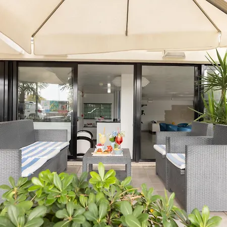 Capitol מיסאנו אדריאטיקו