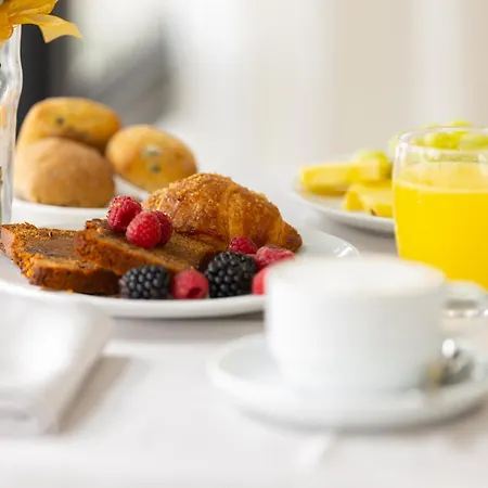 Capitol מלון מיסאנו אדריאטיקו